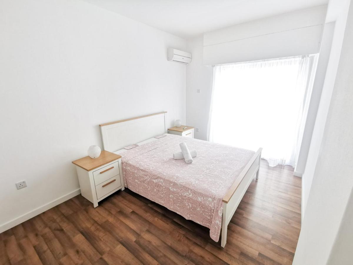 Island Time Holiday Apartment Larnaca Exterior photo